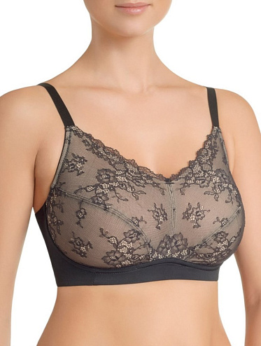 Бюст Nikol Djumon