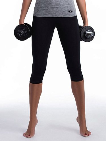 Капри Intimidea